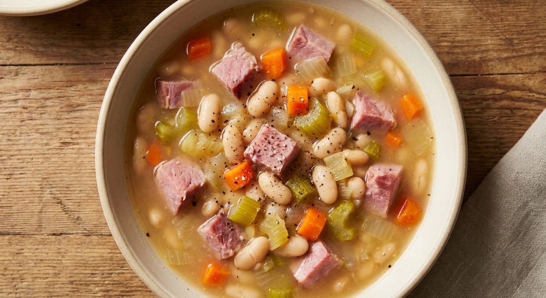 Slow Cooker Ham and White Bean Soup